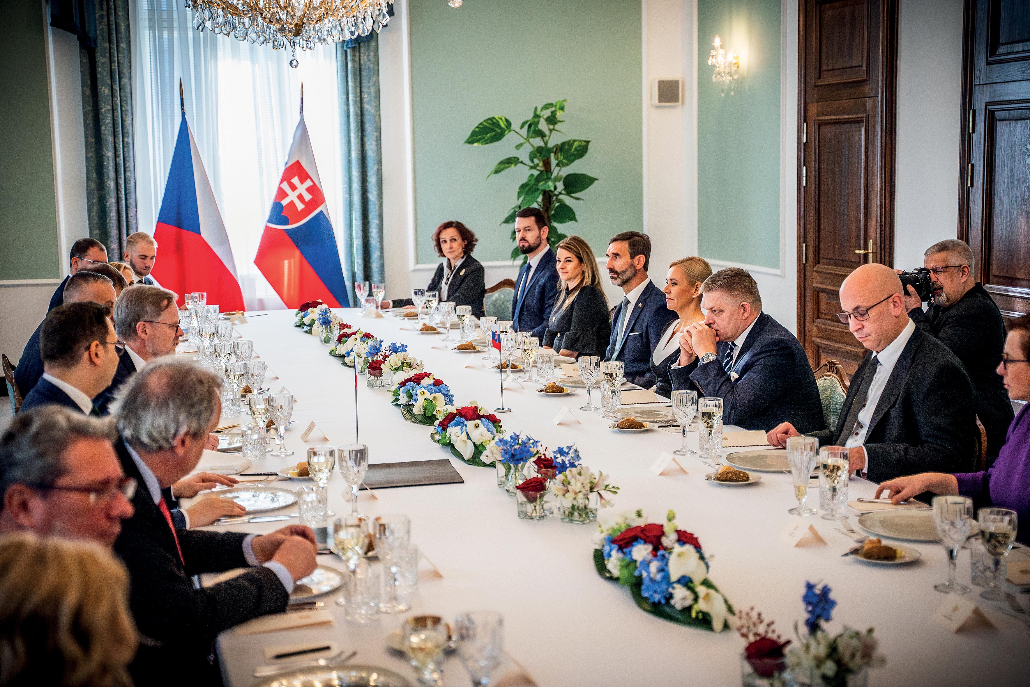 Slovenští politici v Praze