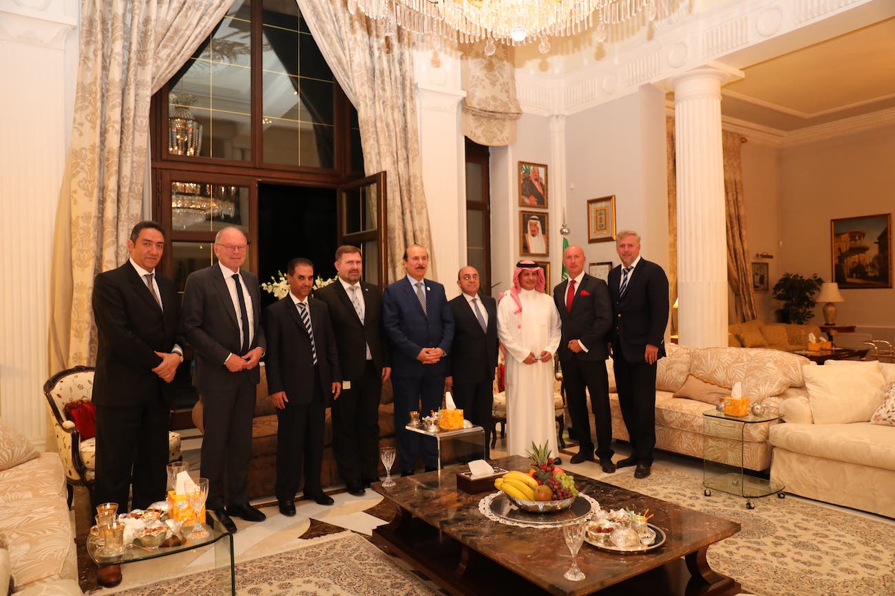 
Velvyslanec Království Saúdské Arábie v České republice, Jeho Excelence Naif Al Aboud, uspořádal pracovní večeři.