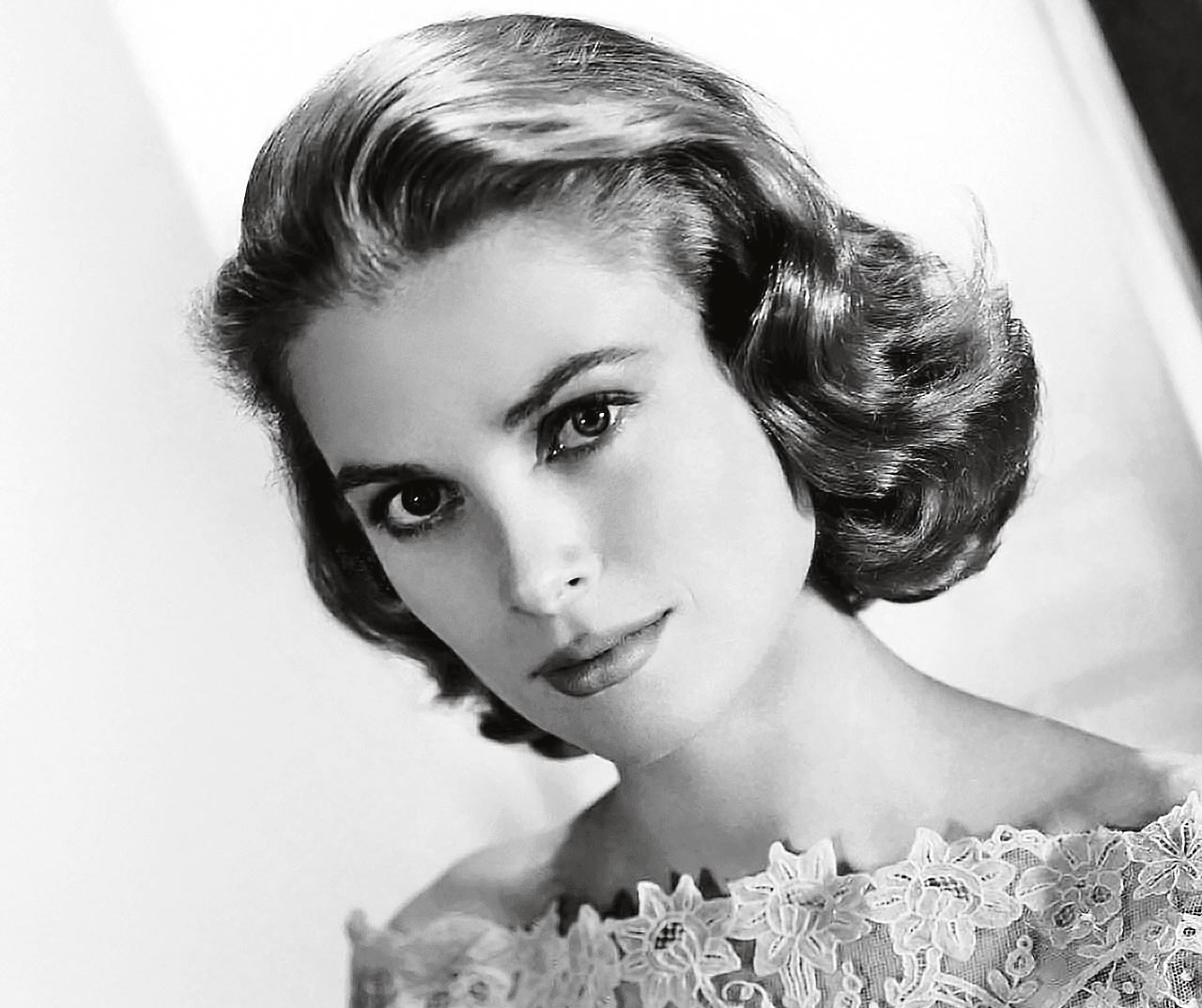 Grace Kelly: Princezná, ktorá zachránila Monako