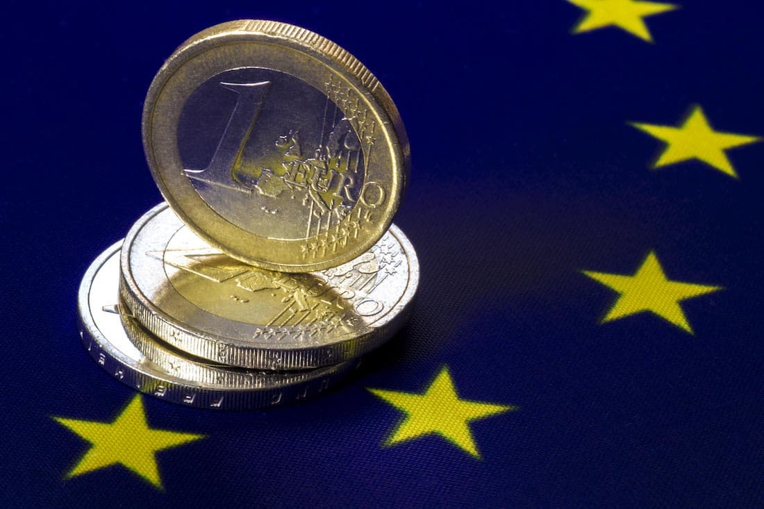 Hamletovská otázka: euro ano, nebo ne?